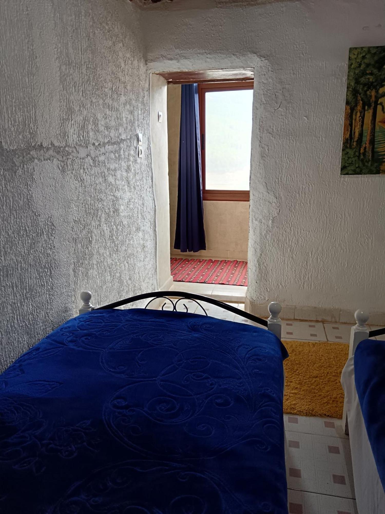 Hotel Relais De Tahla Aïn Bou Mahdi Exterior foto