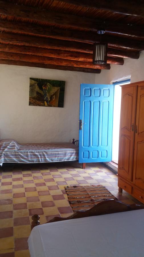 Hotel Relais De Tahla Aïn Bou Mahdi Exterior foto